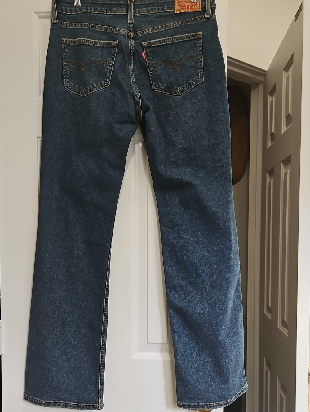 Superlow Levi's Men's Dark Wash Straight Jeans